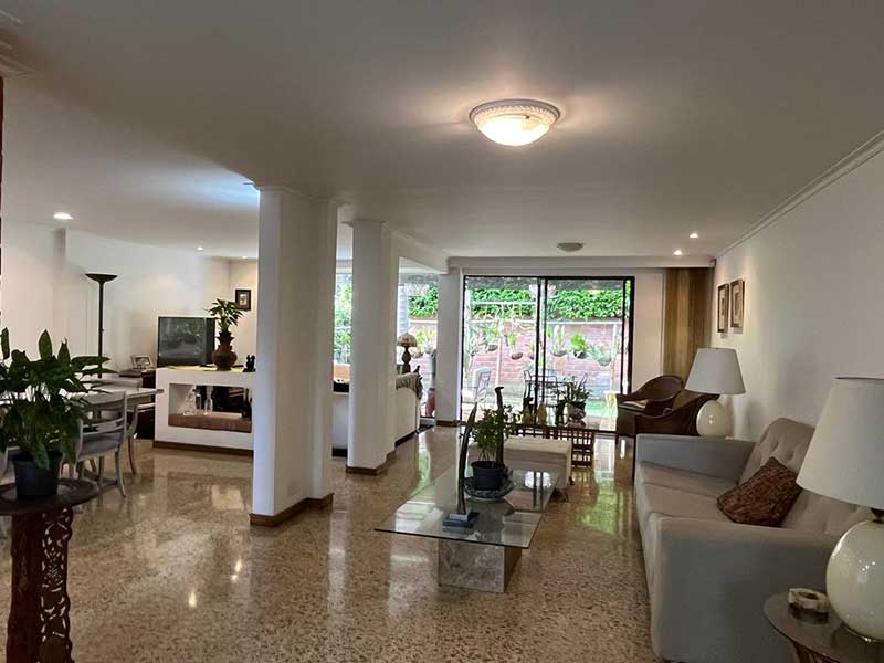 Edificio Reloj de Arena